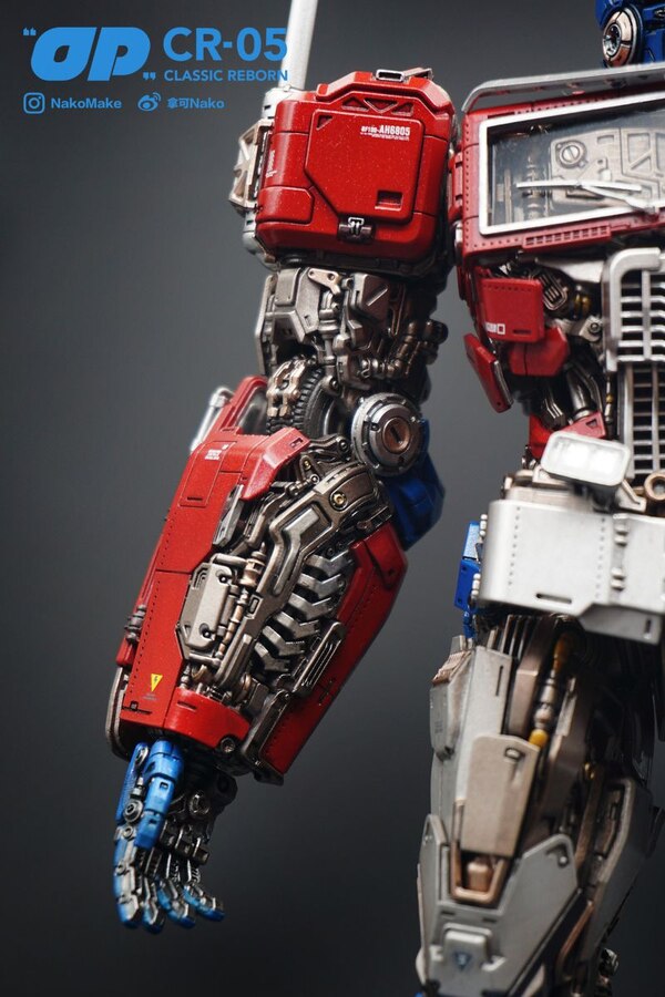 NakoMake OP CR 05 Classic Reborn Optimus Prime  (17 of 48)